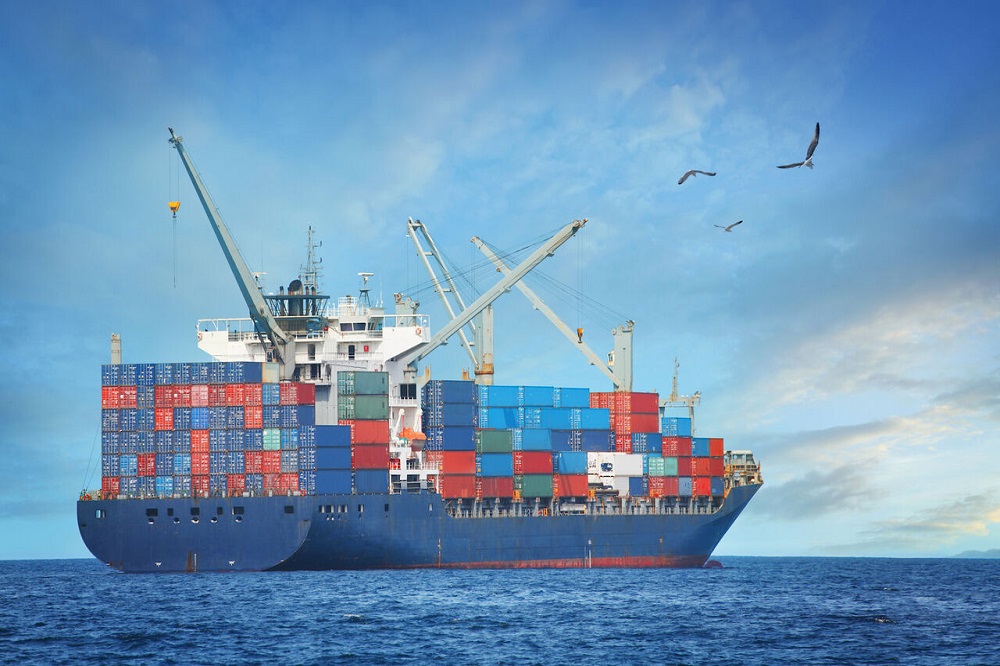 توقف حرکت کشتیها به بنادر ایران تکذیب شد