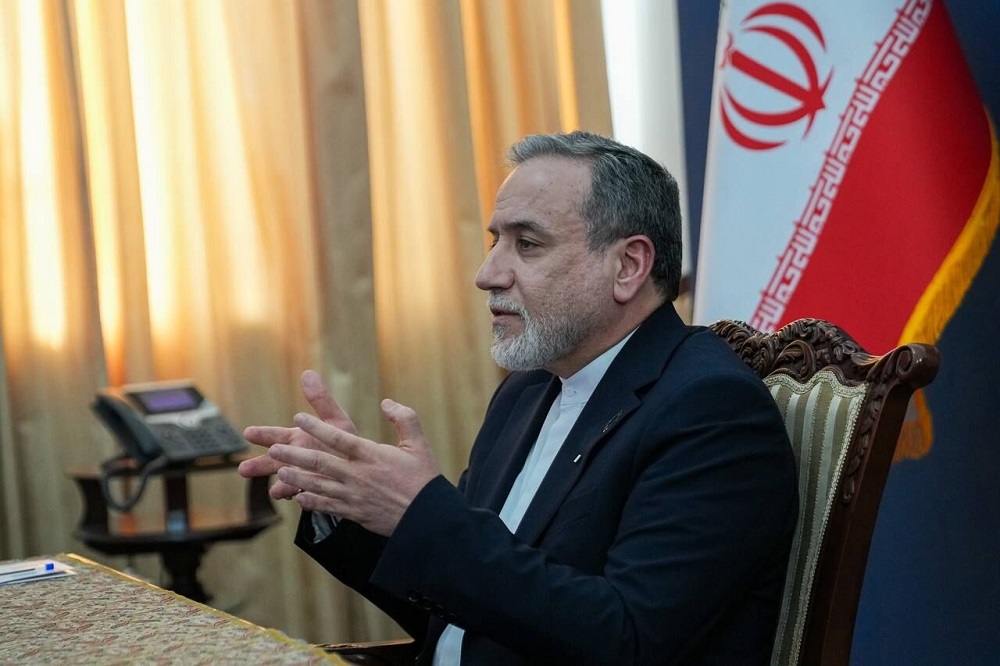 عراقچی: احتمالا پنجشنبه با آمریکا در ژنو دیدار می‌کنیم