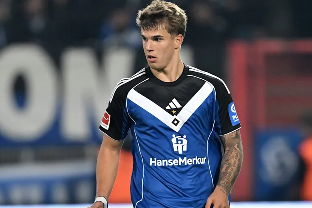 رقابت غول‌های اروپا برای جذب مدافع آینده‌دار تاتنهام