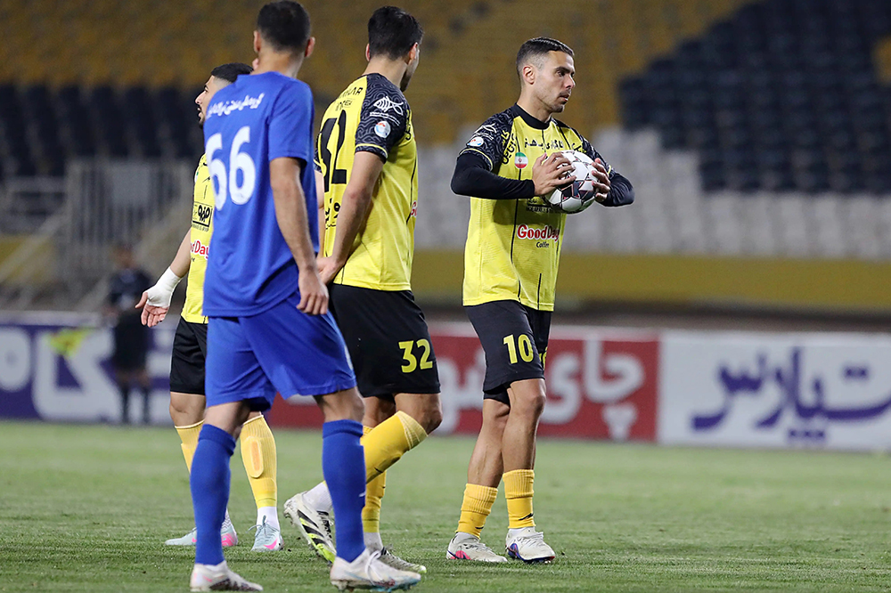 شب سخت و شلوغ VAR در نقش جهان! + فیلم