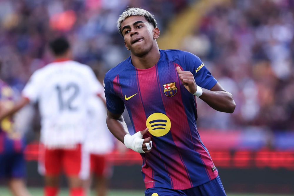 رد پیشنهاد ۲۵۰ میلیون یورویی پاریسنژرمن برای یامال!