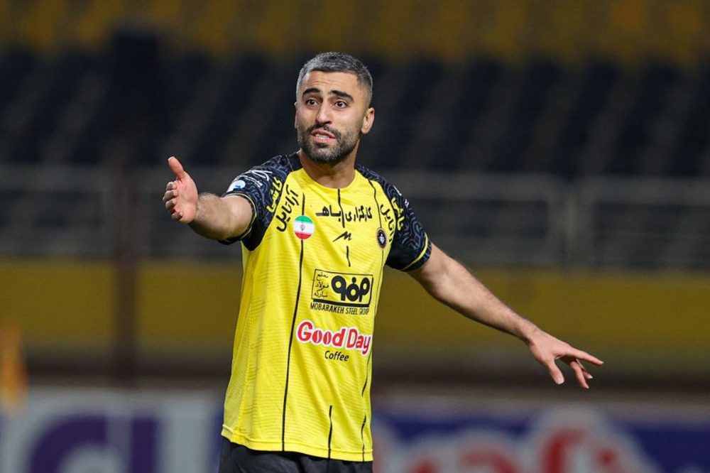 کاوه گل زد محرم امیدوار شد