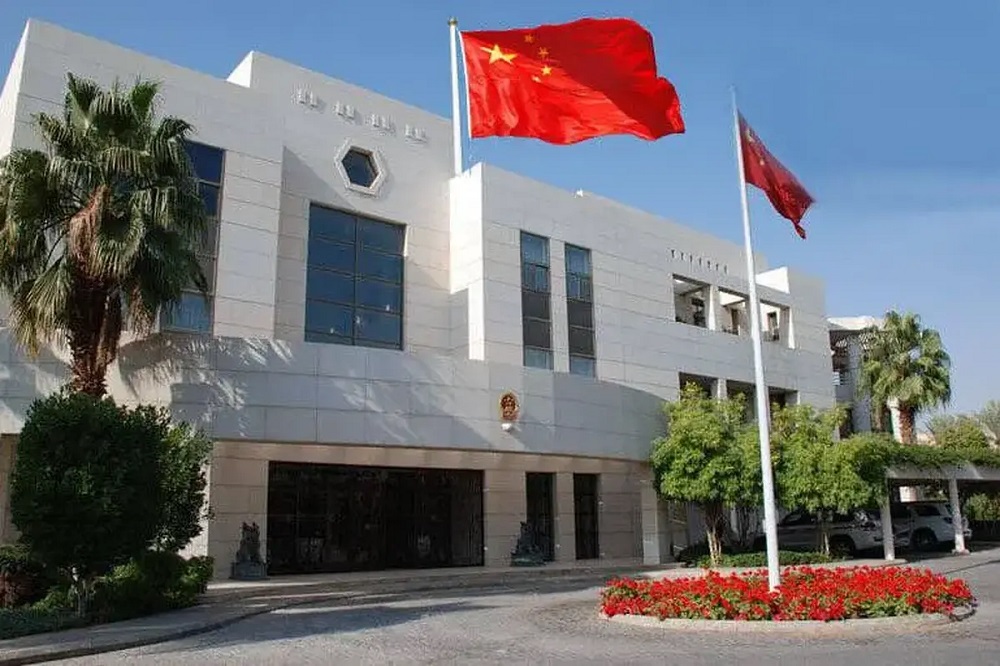 مهر: فعالیت سفارت چین در تهران ادامه دارد